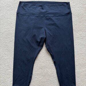 Lululemon Legging Women’s Size 20 Dark Navy Blue
